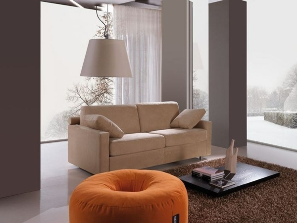 Farebné čalúnenie ľan neutrálne farby obývacia izba