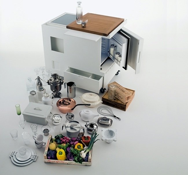 priestorovo úsporná varná doska pre jednu kuchyňu Úložný priestor zásuviek na krájacie dosky chladničky