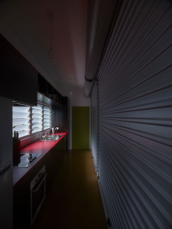 dom s idylickým vnútorným dvorom -uzavretý