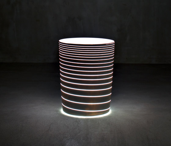 sejačka grand jane serralunga LED osvetlenie grand jane planter serralunga led svetlá