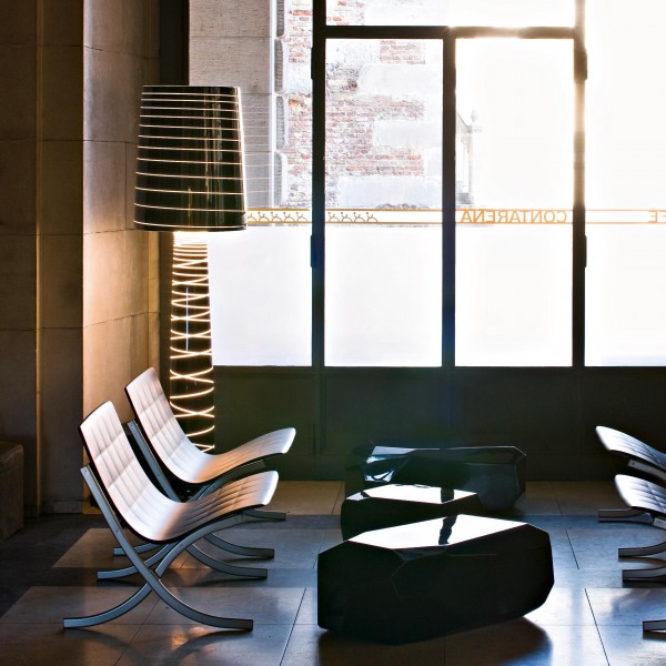 polyetylénová dizajnová stojanová lampa serralunga jane serralunga marc sedler polyetylénová stojacia lampa serralunga jane serralunga marc sedler designer