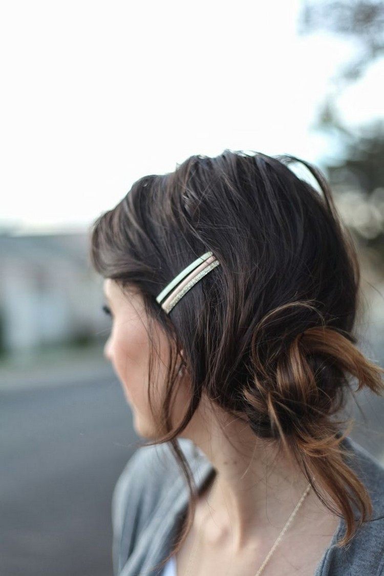 bočná ofina zastrčiť farebné bobby pins vlasové doplnky