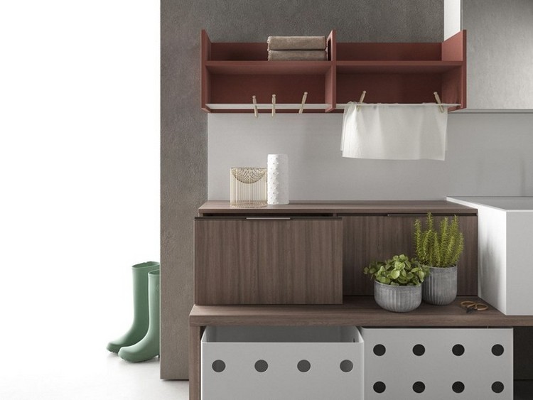 Skrine do technickej miestnosti - regály, zásuvky a úložný priestor na policové koše Úžitkové miestnosti-skrine-skladovanie-šnúry na bielizeň-špendlíky-rastliny