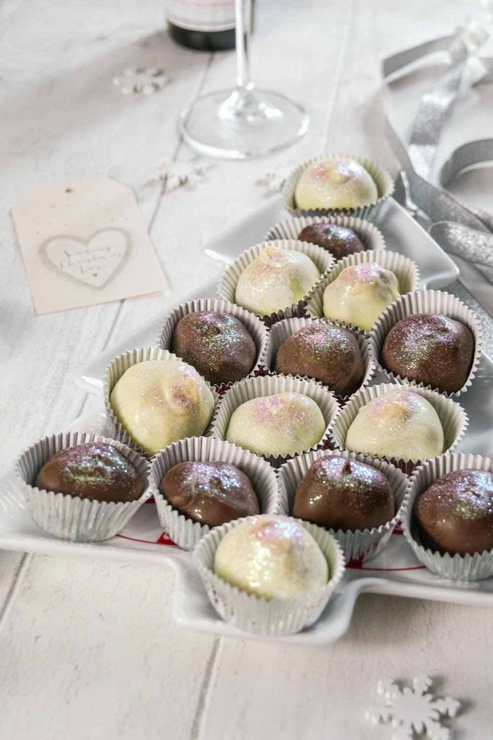 Vyrobte si vlastné čokoládové pralinky podľa receptu na sekt