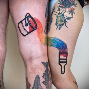 Kilka jasnych kolorów i pędzel w parze tatuaż dla dwojga - zdjęcie 1