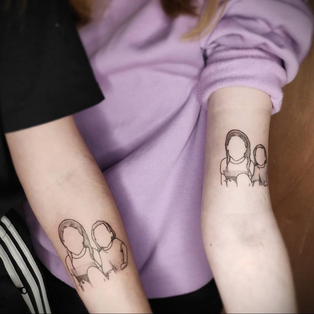 Tatuaż dla par z portretami sióstr - zdjęcie 1