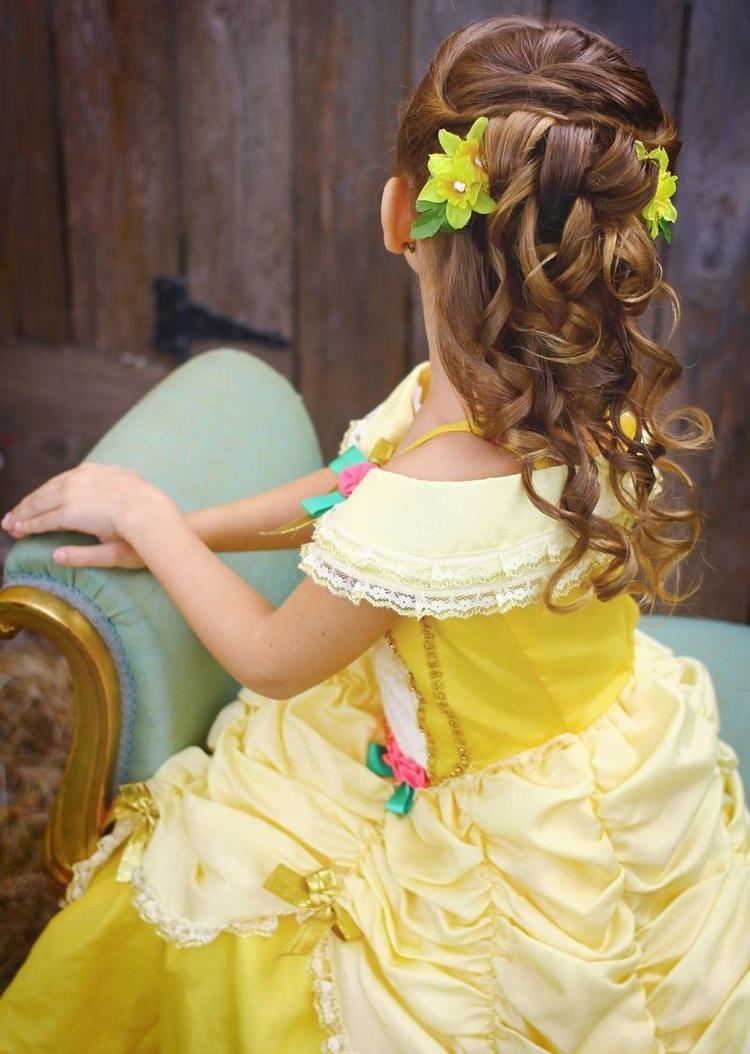 Účes Princezná Bella Účesy pre malé dievčatá Návod