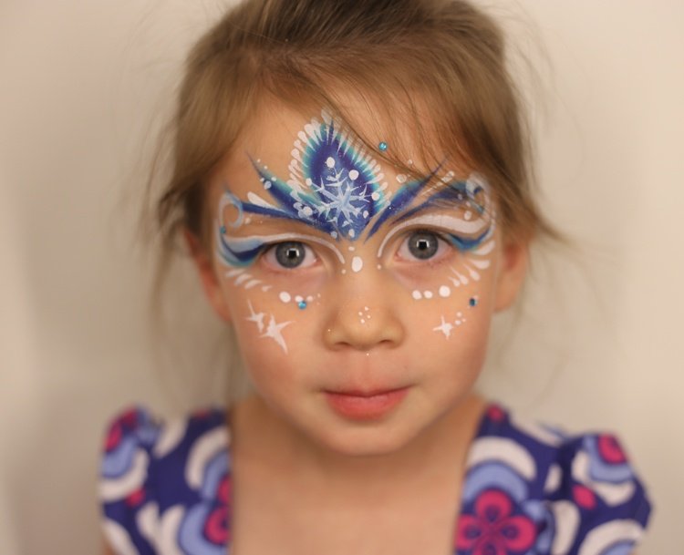 princezná make-up girl modrá biela ľadová kráľovná inšpirovaná