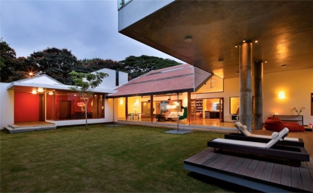 Moderný dom-dve-telo-krytá-záhradná-ležadlá-bazén