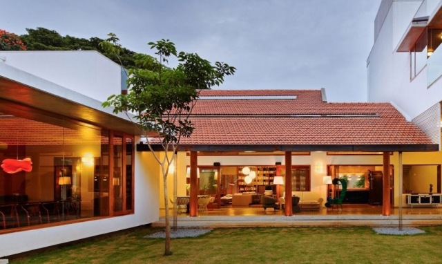 obytný pavilón-tradičná-konštrukcia strechy-rozsiahle presklené