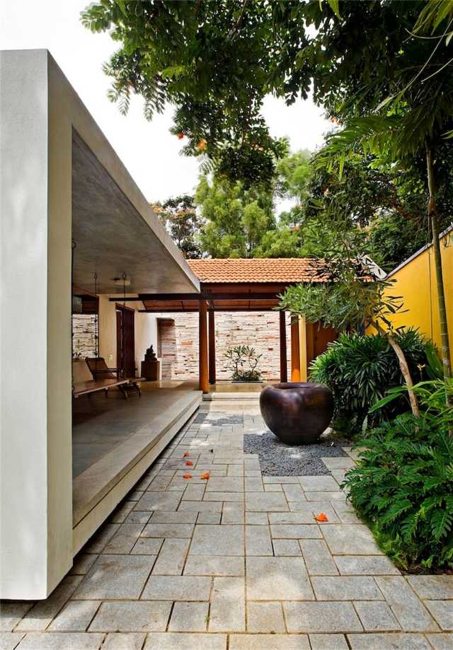 Mimo-na-relax-chodník-podlaha-knižnica-dom-India