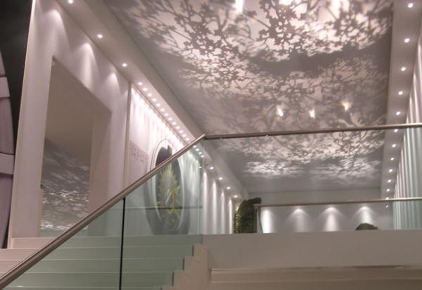 moderný dizajn stropu podľa postupov chenel dekoratívne
