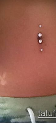 Zdjęcie Piercing do pępka (tatuaż) (wartość) - przykładowy rysunek - 051