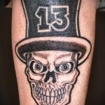 tatouages crâne simples - zdjęcia du tatouage fini 02092016 1123 tatufoto.ru