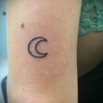 małe proste tatuaże - zdjęcie gotowego tatuażu 02092016 2143 tatufoto.ru