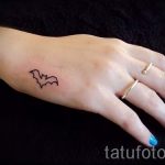 małe proste tatuaże - zdjęcie gotowego tatuażu 02092016 7148 tatufoto.ru