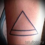 bardzo prosty tatuaż - zdjęcie gotowego tatuażu 02092016 3154 tatufoto.ru