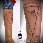 proste tatuaże z linii - zdjęcie gotowego tatuażu 02092016 6238 tatufoto.ru