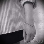 proste tatuaże z linii - zdjęcie gotowego tatuażu 02092016 7239 tatufoto.ru