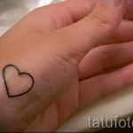 prosty tatuaż na nadgarstku - zdjęcie gotowego tatuażu 02092016 6267 tatufoto.ru