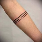 prosty tatuaż na przedramieniu - zdjęcie gotowego tatuażu 02092016 3289 tatufoto.ru