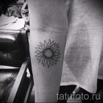 prosty tatuaż czarno-biały - zdjęcie gotowego tatuażu 02092016 5363 tatufoto.ru