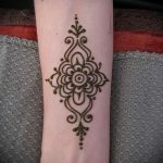 tatuaż z henny proste rysunki - zdjęcie gotowego tatuażu 02092016 3434 tatufoto.ru