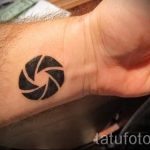 prosty, tatouage pour les débutants - une photo du tatouage fini 02092016 2104 tatufoto.ru