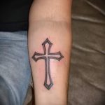 prosty, tatouage sur son avant-bras - une photo du tatouage fini 02092016 1110 tatufoto.ru