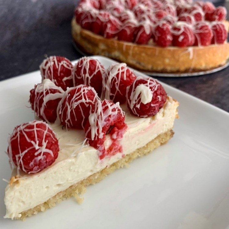 Proteínový tvarohový koláč s mletými receptami z nízkosacharidových dezertov