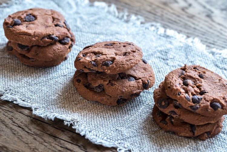 Proteínové práškové recepty Sušienky z čokoládových lupienkov s nízkym obsahom sacharidov bez receptu na cukor