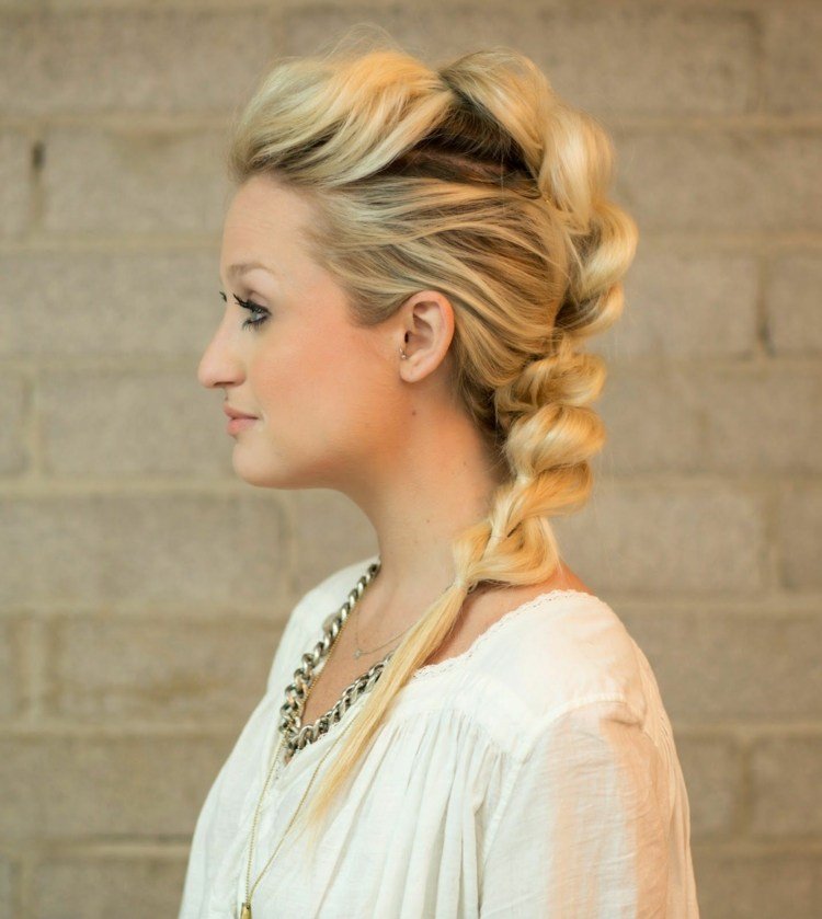Mohawk Braid Braid Účes Návod na pretiahnutie vrkoča