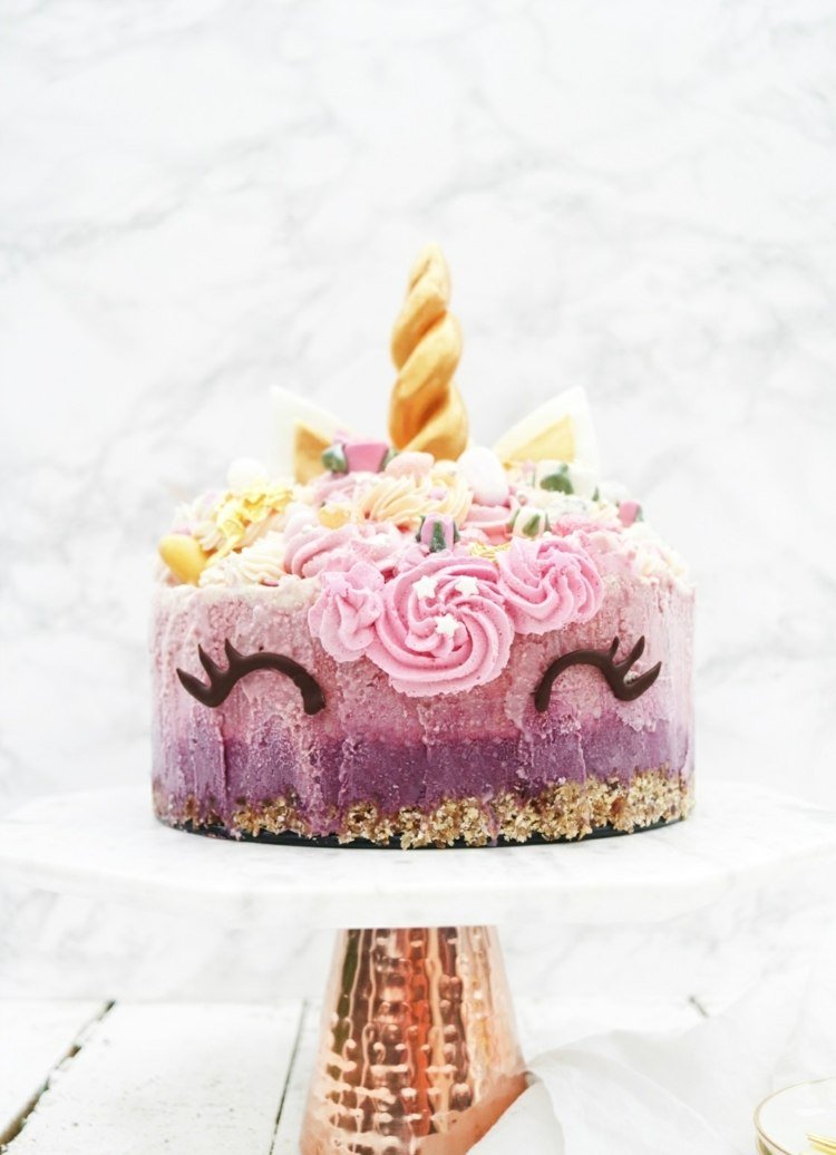 recept na koláč s jednorožcom vegánska ozdoba