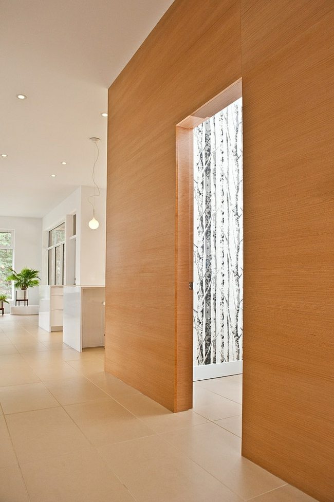 Interiér domu kamenná dlažba