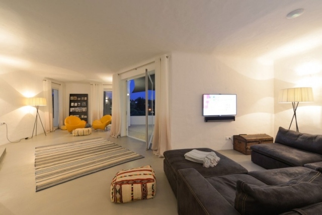 Skupinová sedačka-kožené kreslo-prístup-balkón-casa-dos-terracos