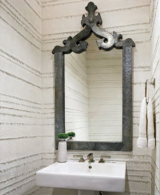 Nápady na omietky Stredomorské steny navrhujú hranice kovových efektov