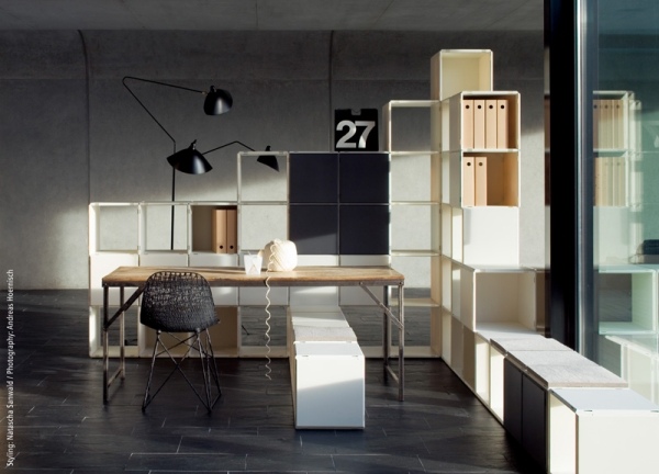 Qubing rozširuje modulárny policový systém