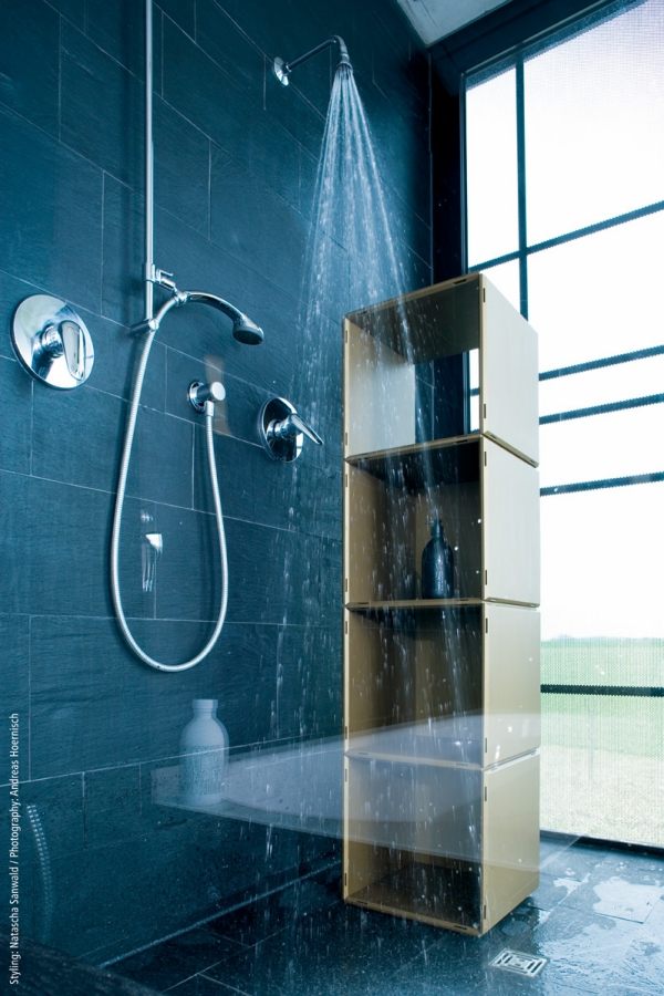 modulárny policový systém kúpeľňa