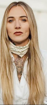 Fénykép tetováló mester lányról 2019.06.18. №051 - tetováló mester nő -