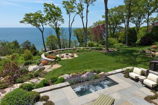 Vonkajšia záhradná záhradná terasa s kamennou podlahou