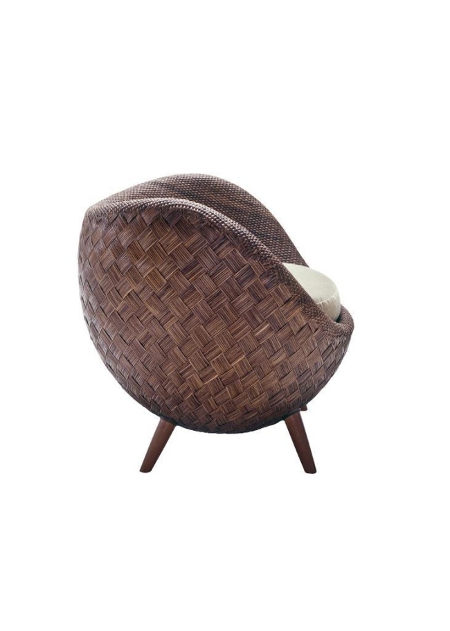 ratanová stolička la luna kenneth cobonpue mesačná forma