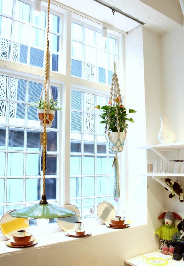 závesný kôš macrame dekorácia okna interiér moderné rastliny závesné