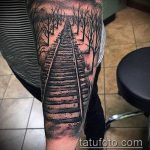 REALISTIC TATTOOS # 673 е готина версия на модела, която може лесно да се използва за обработка и прилагане като най -реалистичните татуировки на пеперуди
