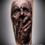 REALISTIC TATTOOS # 712 е готина версия на модела, която може да се използва добре за трансформиране и прилагане като реалистична татуировка на рамото
