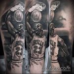 REALISTIC TATTOOS # 190 е интересна версия на чертежа, която може лесно да се използва за обработка и прилагане като реалистични ангелски татуировки