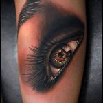REALISTIC TATTOOS # 47 е достойна версия на рисунка, която може успешно да се използва за трансформиране и прилагане като реалистични татуировки на ръката