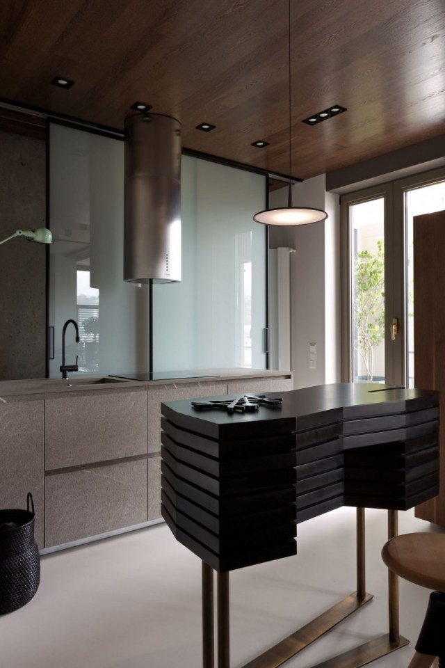 Dizajnová skrinka-kuchyňa-ostrov-na-kuchynské potreby-moderný-byt-zrekonštruovaná