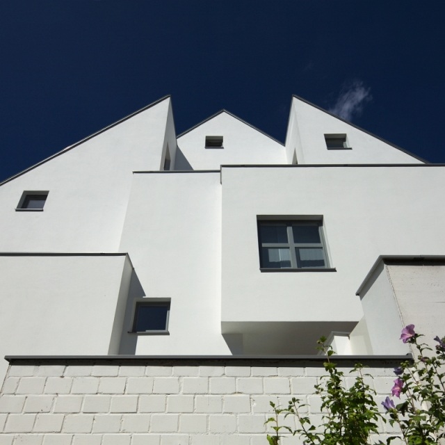 Renovácia-kolínska-mestský dom-dve-obytné-jednotky-archequipe