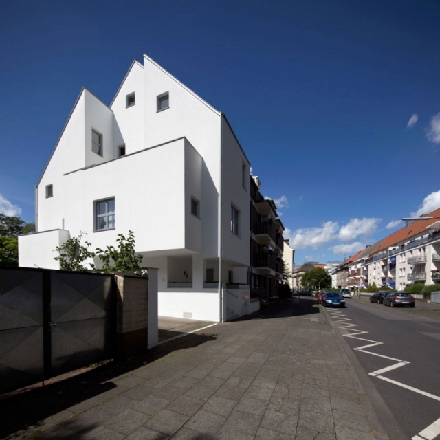 Dom-KLR-bytové jednotky-dvoj-hlavný dom-babka byt-mezonet-najvyššie poschodie