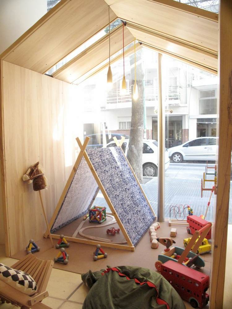 reštaurácia hojdačky domček hračky detská časť argentína